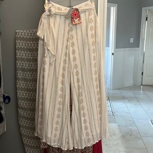 Pants from farm Rio for Antrophologie never used still with tags